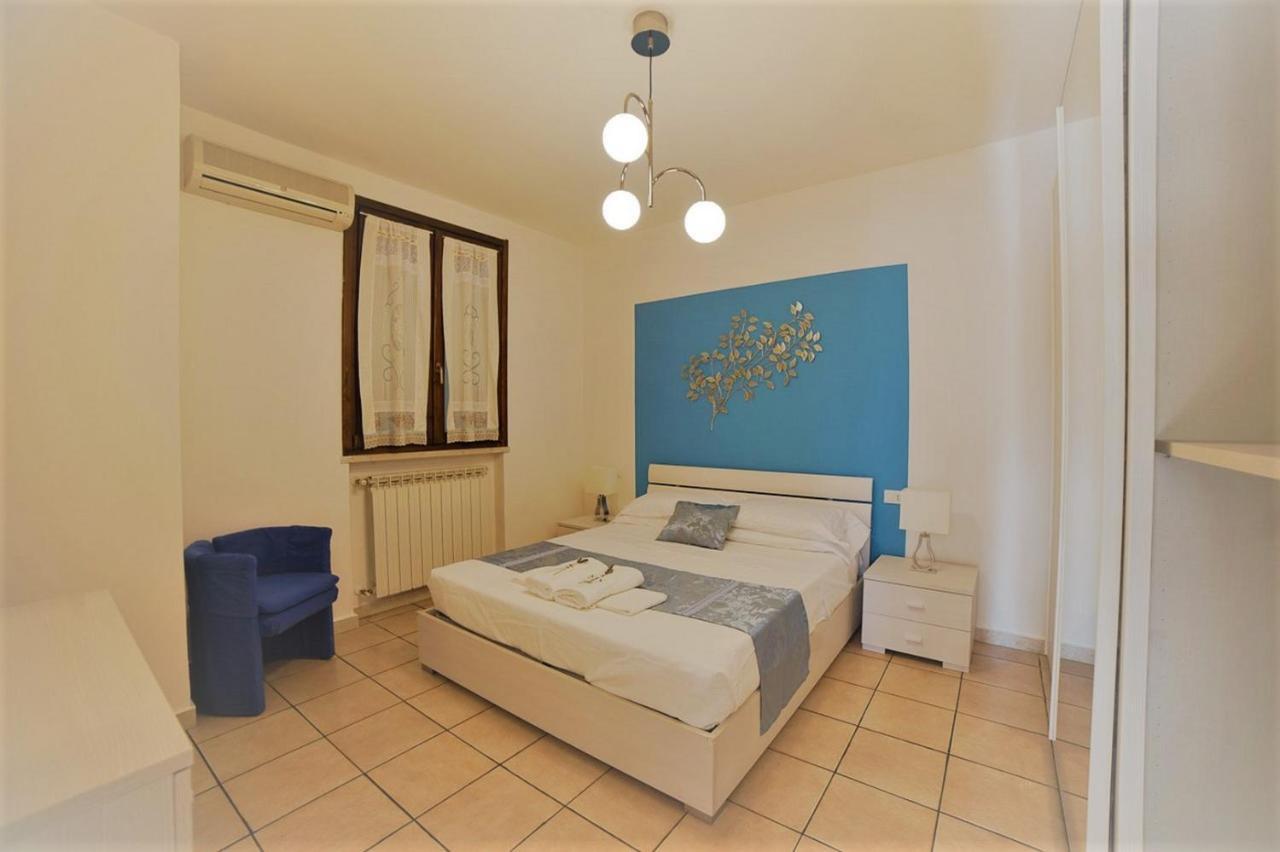 Alloro Appartamenti Sirmione Buitenkant foto